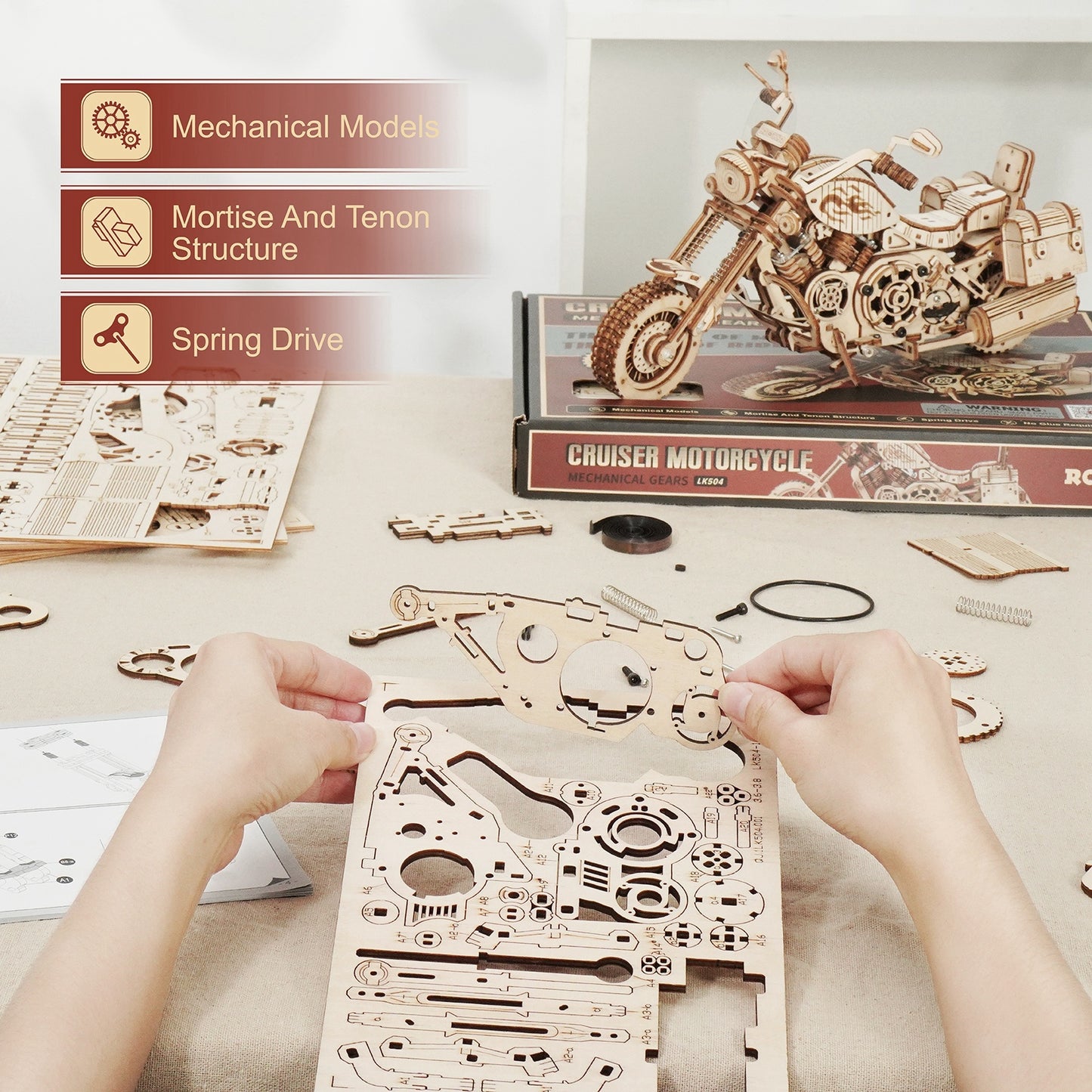 Moto Cruiser Mécanique en Bois – Kit 3D